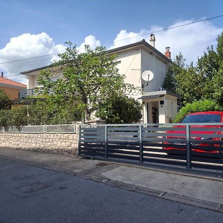 Apartman Vitamare 160 M From The Beach Novi Vinodolski Extérieur photo