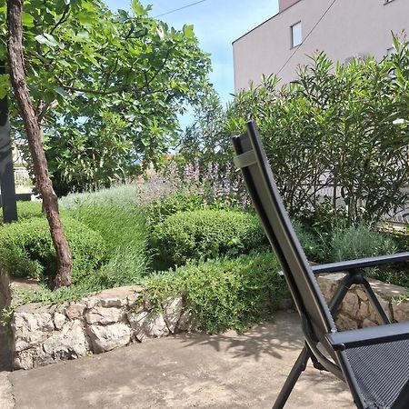 Apartman Vitamare 160 M From The Beach Novi Vinodolski Extérieur photo