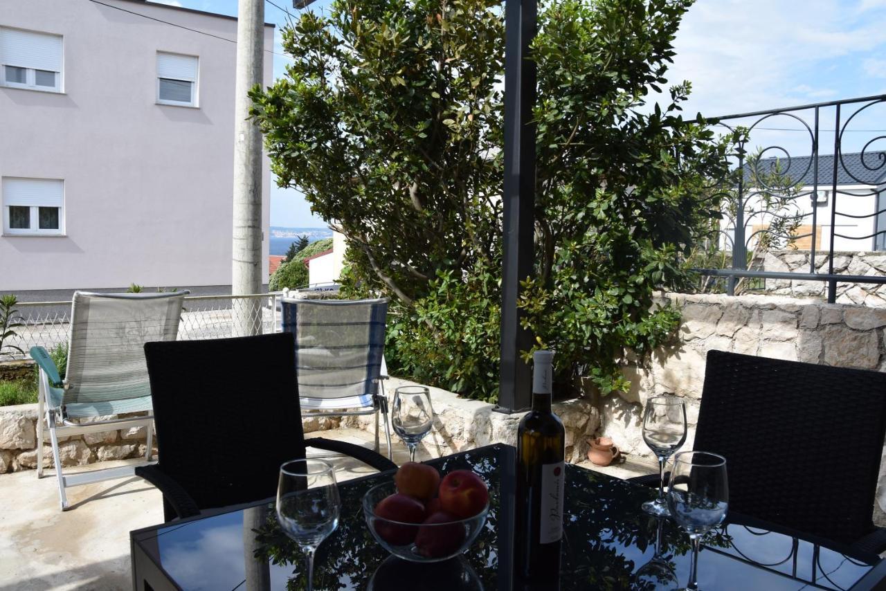 Apartman Vitamare 160 M From The Beach Novi Vinodolski Extérieur photo