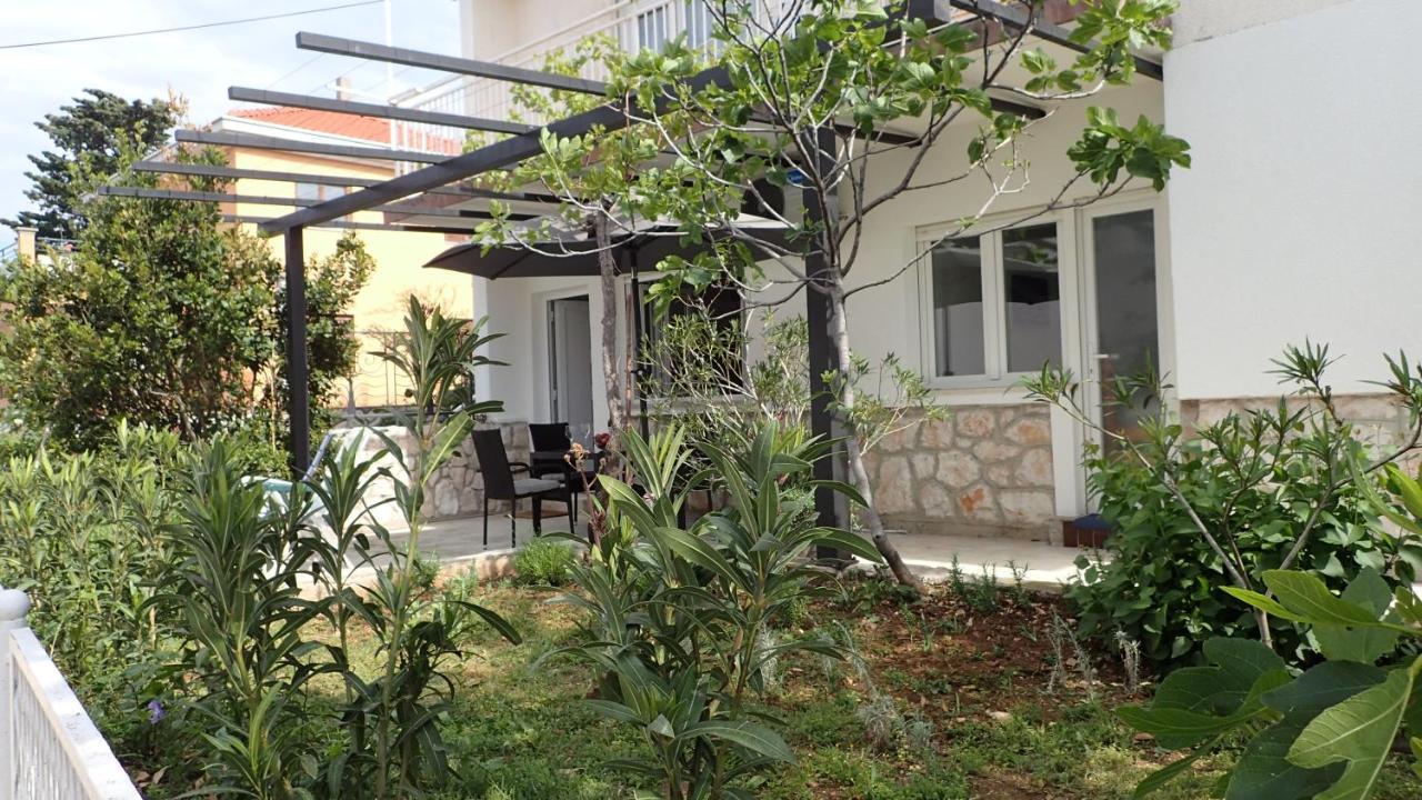Apartman Vitamare 160 M From The Beach Novi Vinodolski Extérieur photo