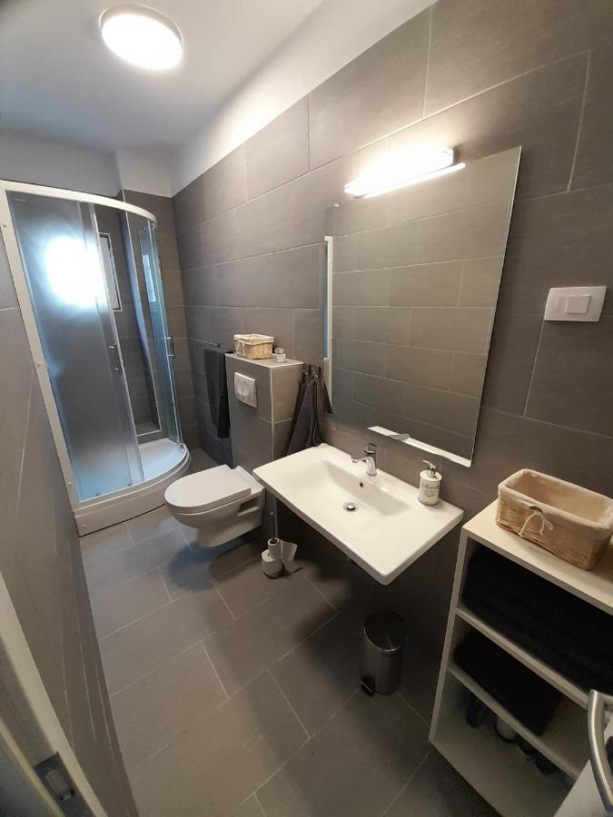 Apartman Vitamare 160 M From The Beach Novi Vinodolski Extérieur photo